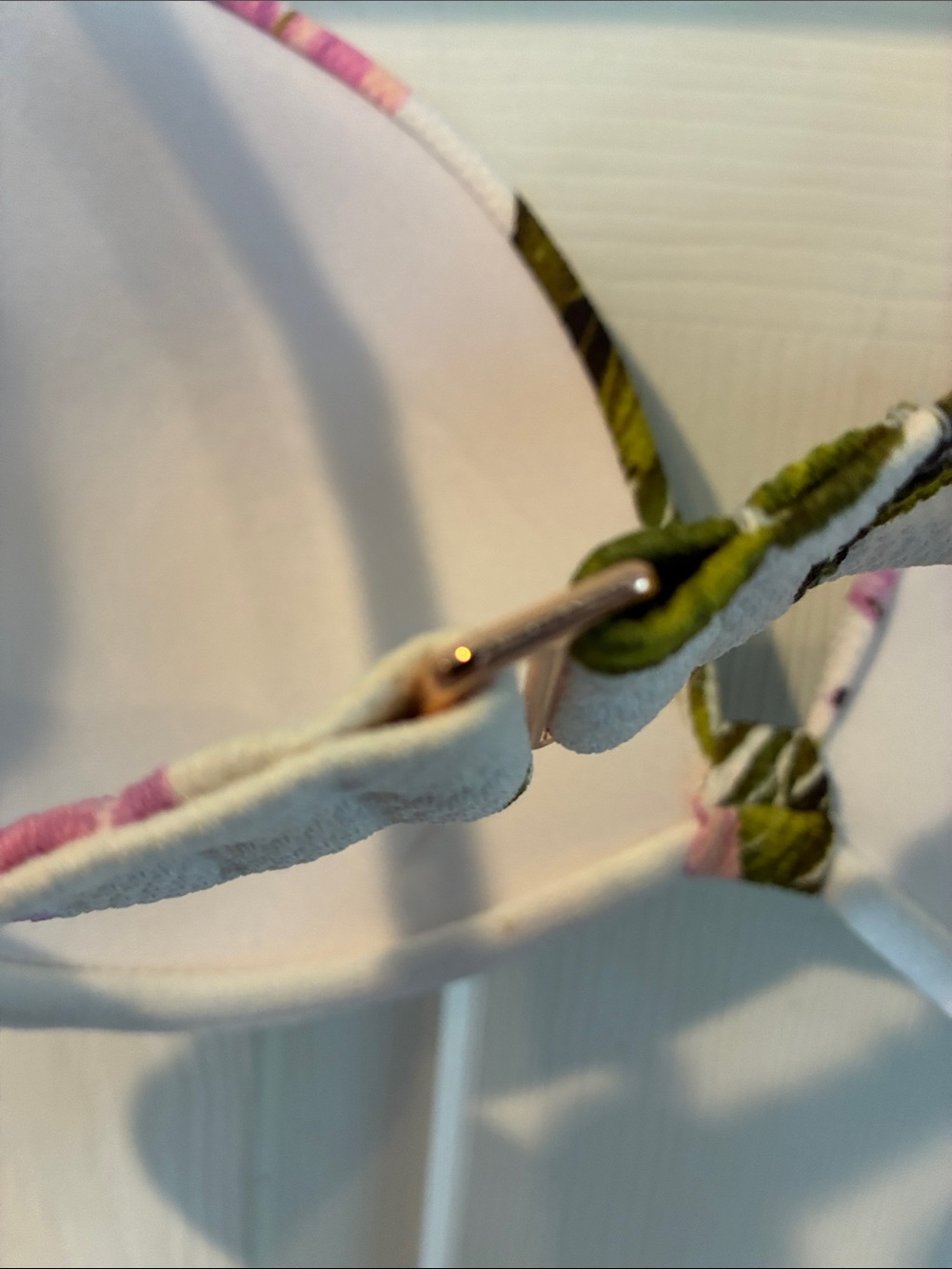 Shade Shore Size 36 C Floral Padded Bikini Top in White, Pink & Green - Picture 7 of 11